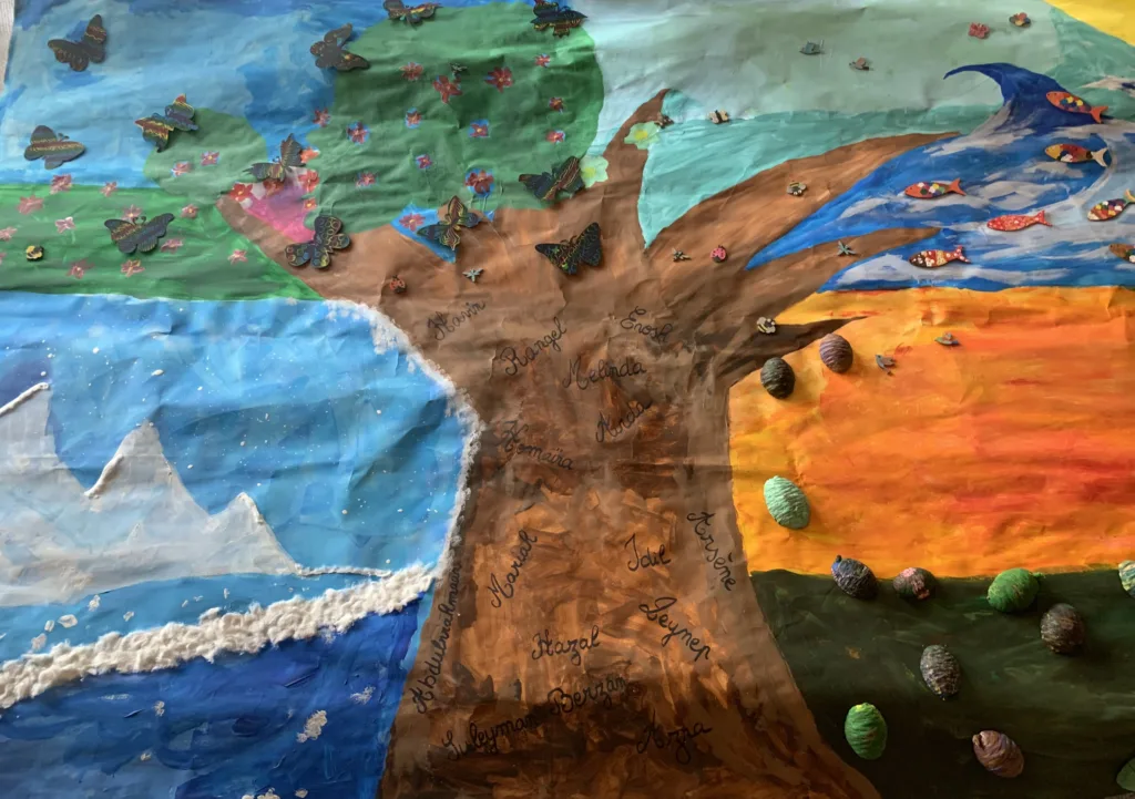 La fresque réalisée par les enfants en juin 2025